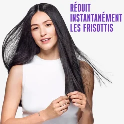 Schwarzkopf Professional Baume lissant pour cheveux indisciplinés BC Frizz Away Outlet