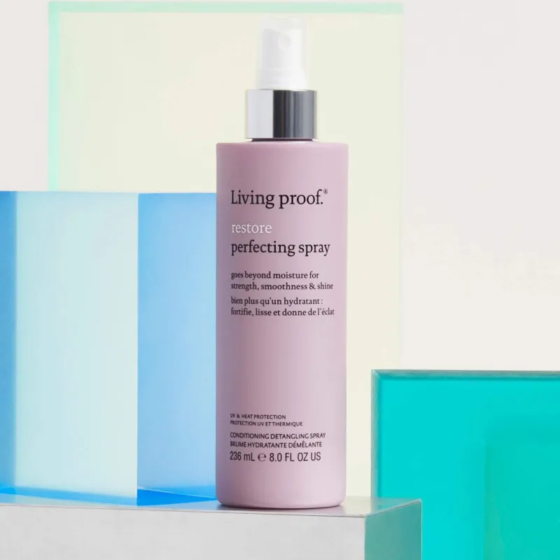 Living Proof Brume hydratante démêlante Restore Online