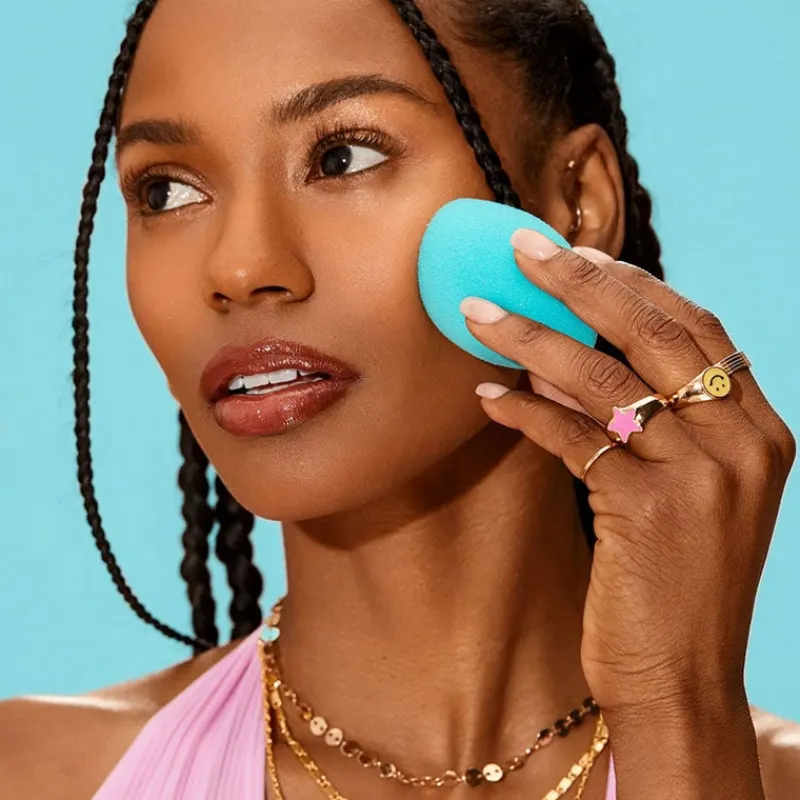 Real Techniques Éponge de teint matifiante Airblend Miracle Sponge Clearance