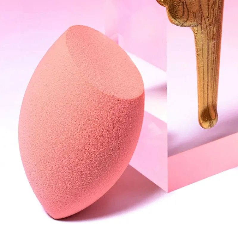 Real Techniques Éponge visage et corps Miracle Complexion Face & Body Sponge Outlet