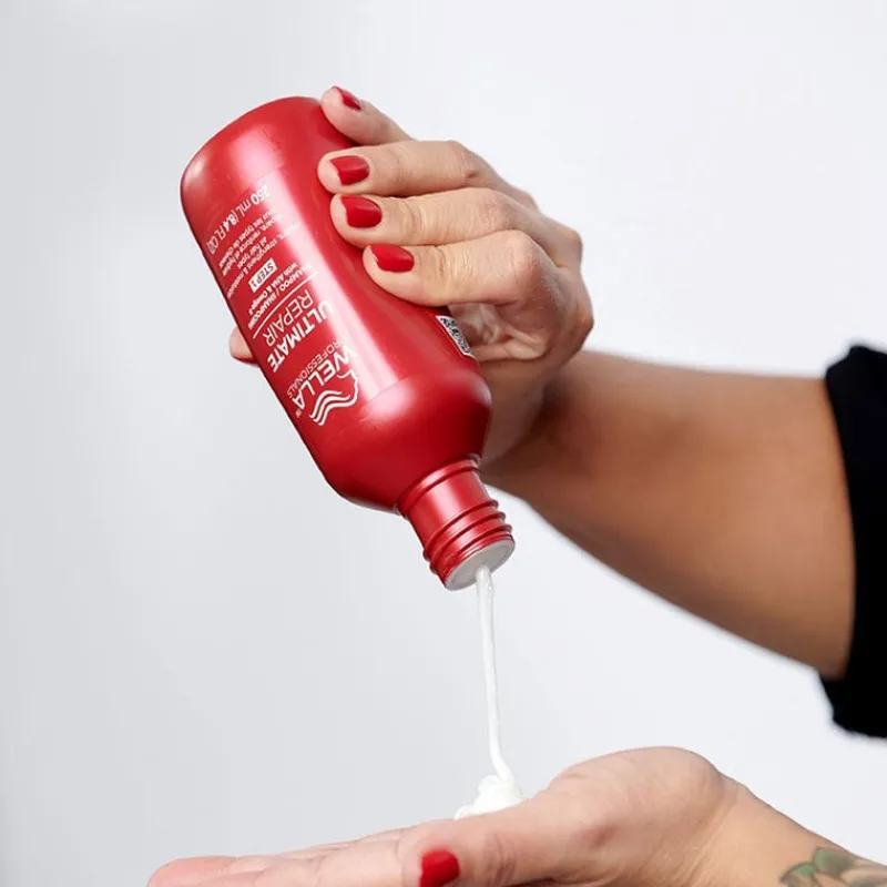 Wella Professionals Shampooing réparateur Ultimate Repair 250ml Clearance