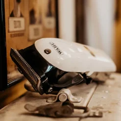 Wahl Professional Tondeuse de coupe sans fil Super Taper Cordless